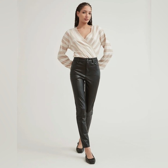 RW&CO Faux Leather High-Rise Slim Fit Pant 32 - Picture 2 of 6